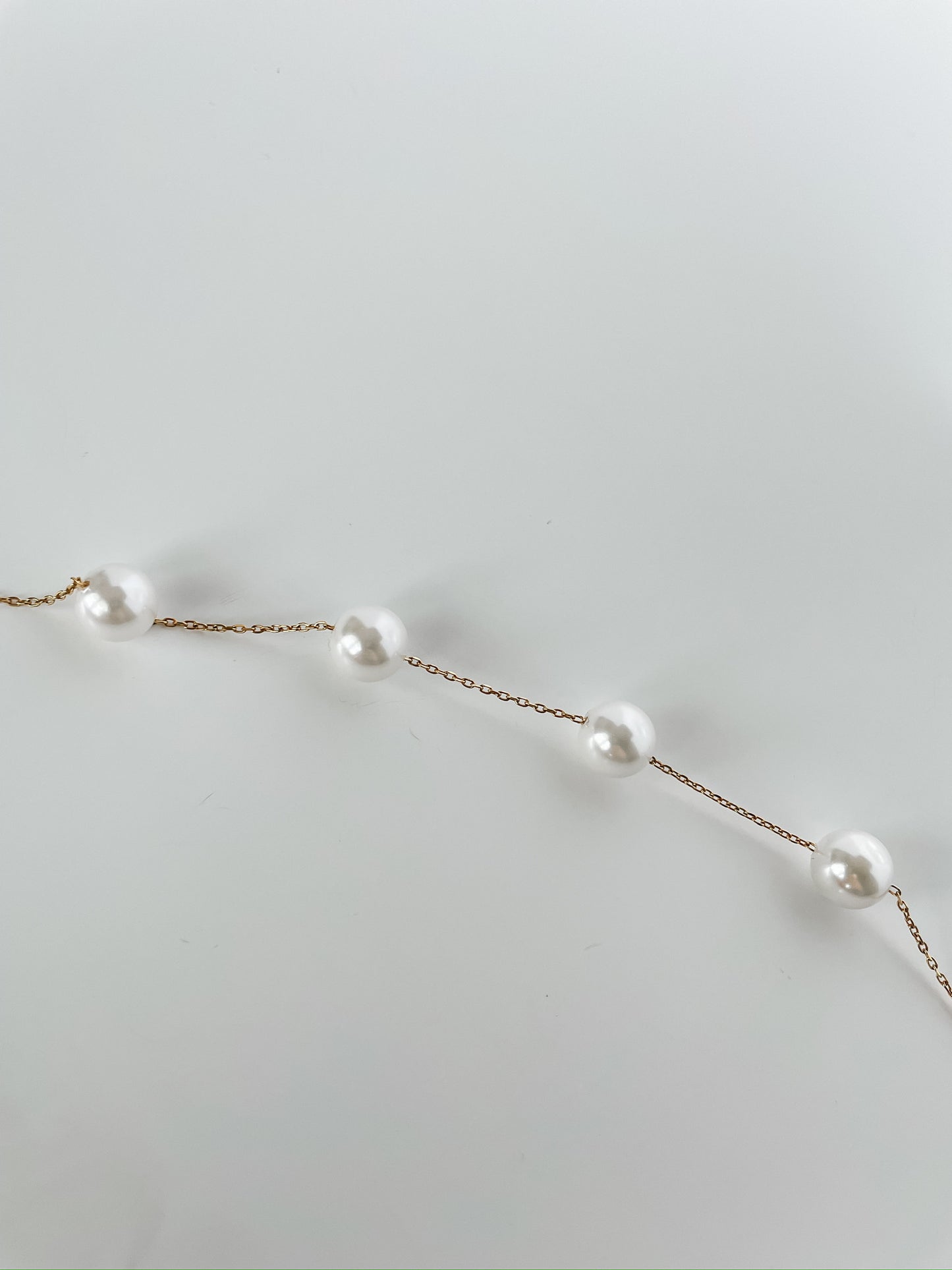 Amelia Pearl Lariat Necklace