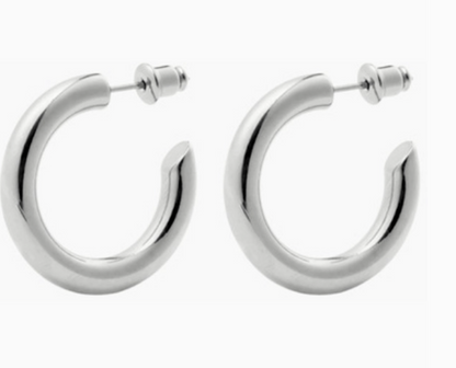 Olivia Hoops